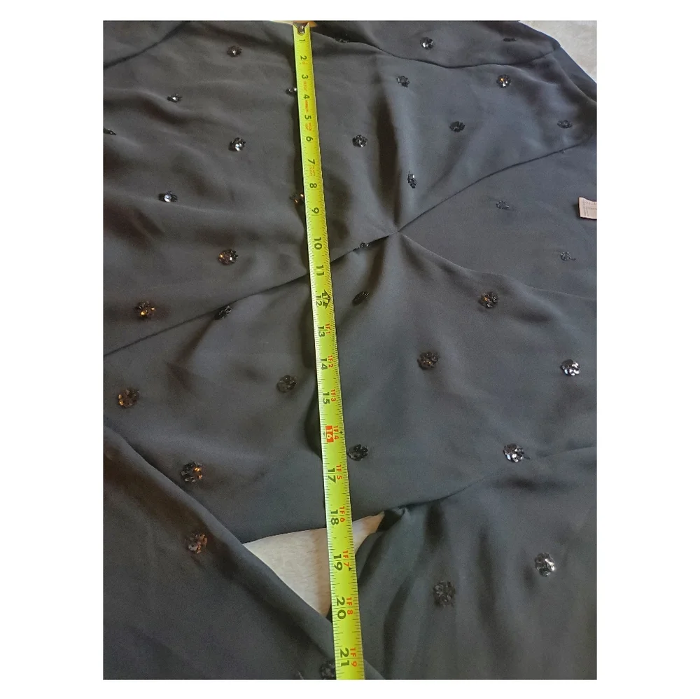 Forever 21 polka dot sequins top - Picture 3 of 10